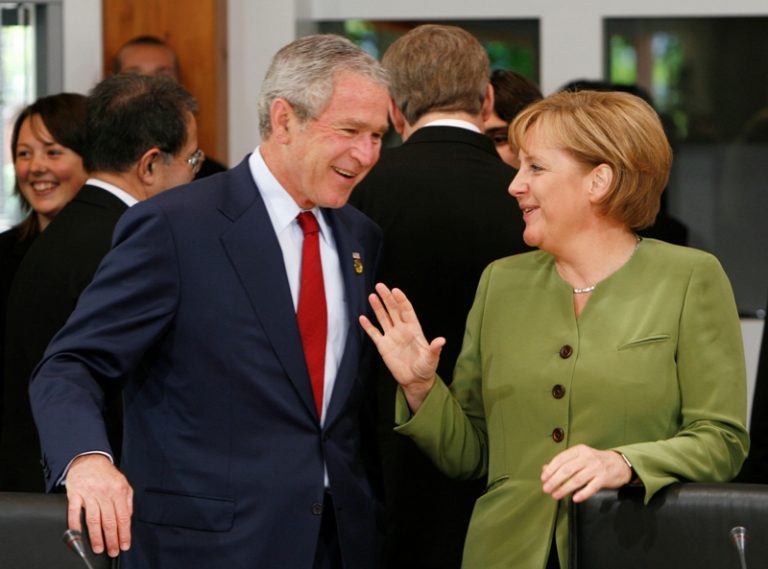 Merkel Bush Massage